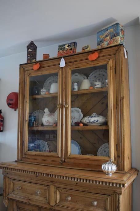 אקסמינסטר Cedra Cottage - Vintage Country Hideaway מראה חיצוני תמונה