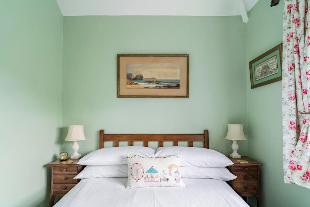 אקסמינסטר Cedra Cottage - Vintage Country Hideaway מראה חיצוני תמונה